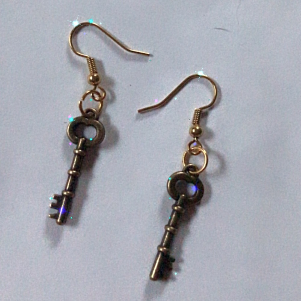key earrings #3